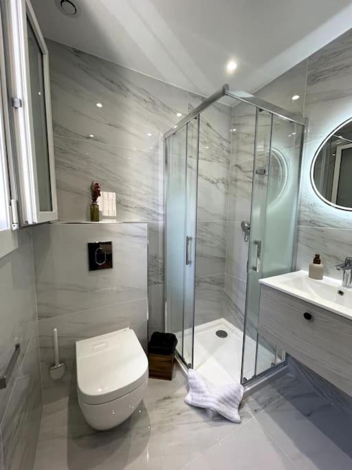 Charmant Studio Climatise Avec Parking, Au Coeur De Pietranera, Plage A 500M, Bastia A 2Km Ville-di-Pietrabugno Eksteriør bilde